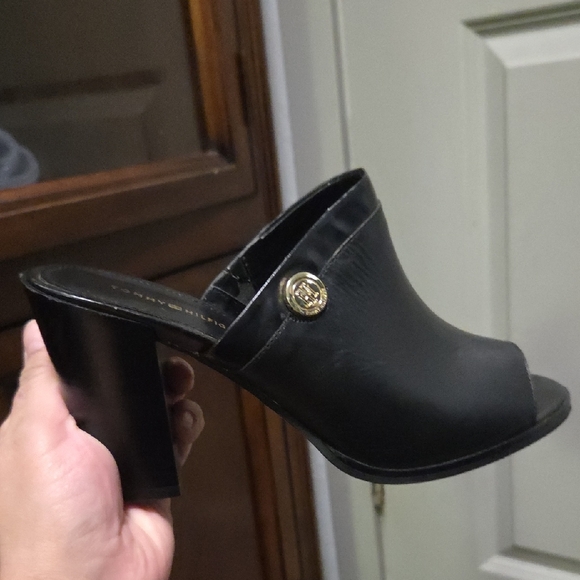Tommy Hilfiger Black Mules with Gold Accent - Picture 7 of 7